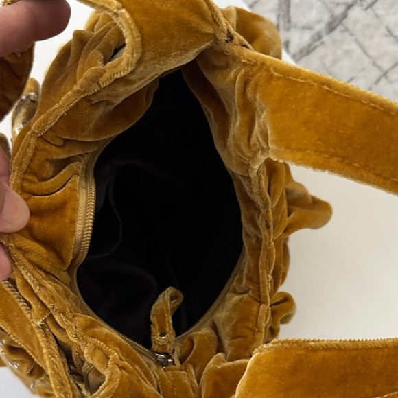 Embroidered Velvet Ruffle Bag - Picture 3 of 3